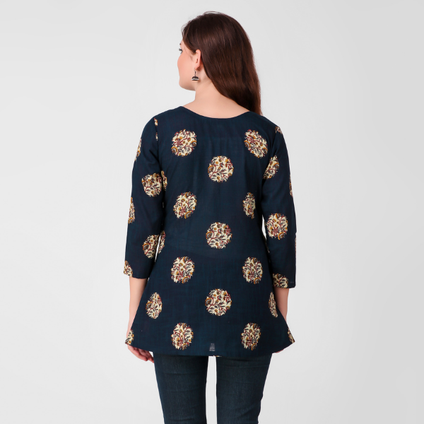 natural and artistic